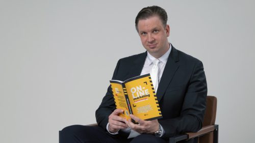 Dedikált Online Marketing és Pszichológia című könyv 